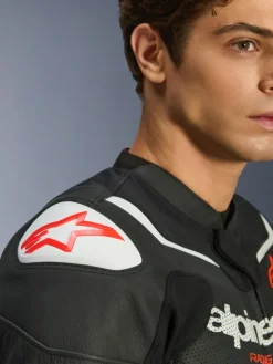 Alpinestars Gp Force V2 Leather Airflow Motorjas Black White 12> Motorjassen