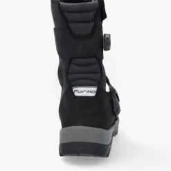 Forma Adventure Low Black 101><noscript><img width=