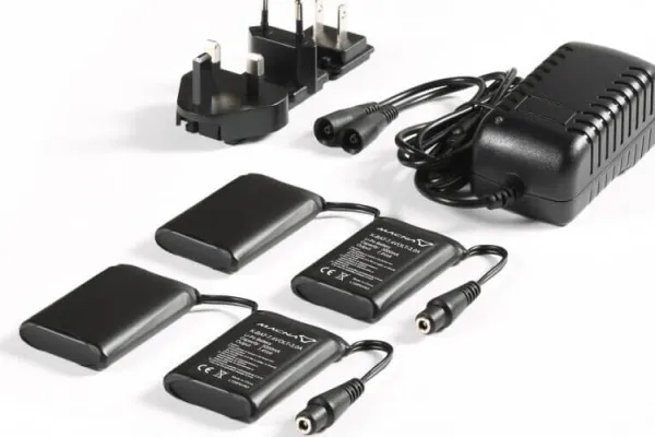 Macna Accu + Lader Handschoenen 7,4V 3000 mAh> Verwarmingselementen